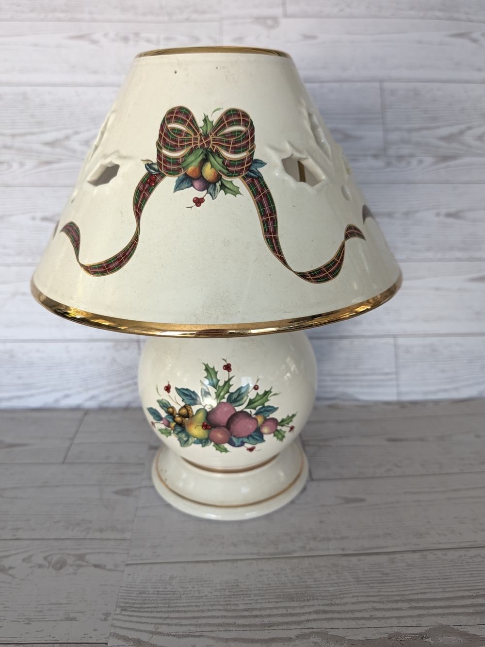 Lenox Holiday Tartan Pierced Porcelain Accent Candle Lamp Christmas Decor